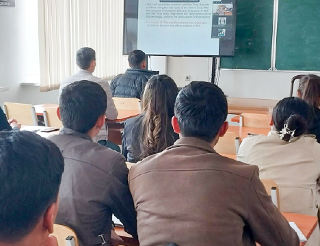 Uzbekistan University Students Learn About Saemaul Development